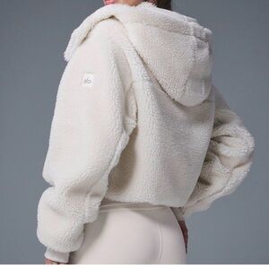 ALO Yoga Women's Off-White Teddy Jacket